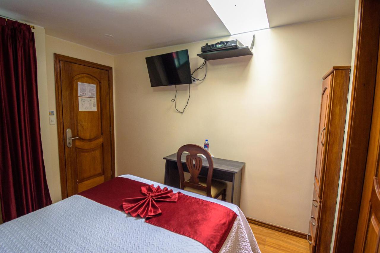 Hotel Cumbayá Sanvy Quito Quarto foto