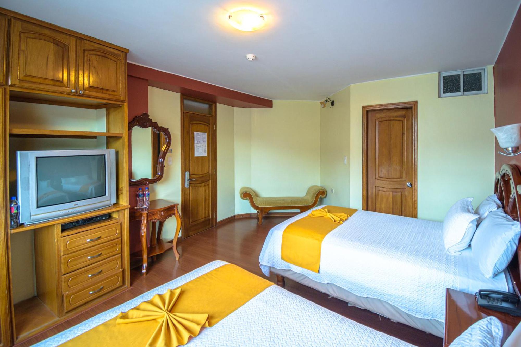 Hotel Cumbayá Sanvy Quito Quarto foto